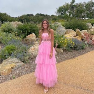 Pink Tulle Prom Dress!!